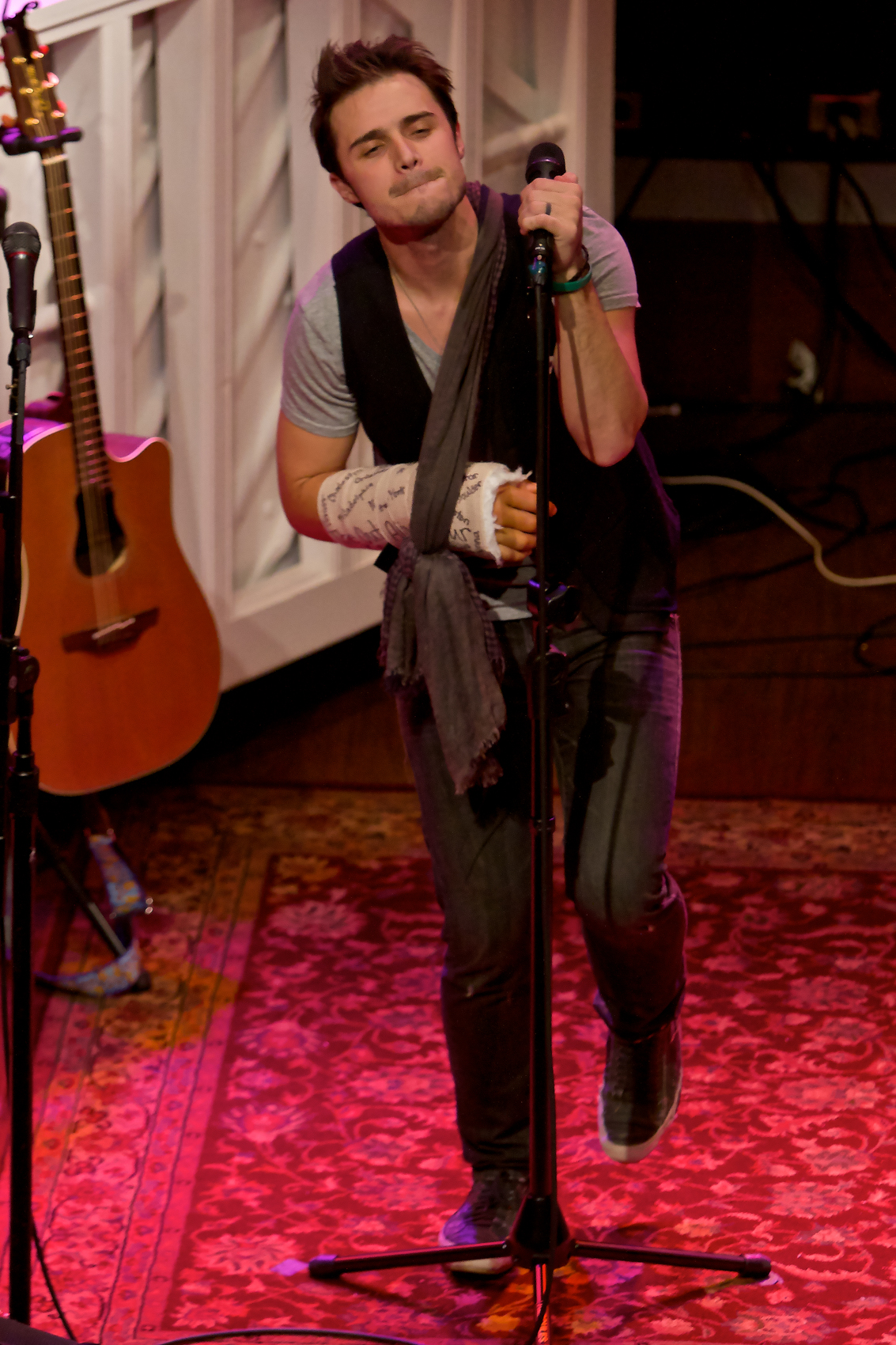 Out Alive Tour
World Cafe Live
Philadelphia, Pa
January 11, 2013


DerekBrad.com